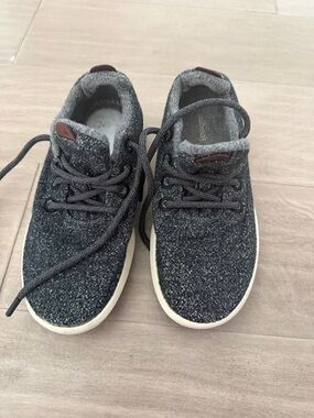 Allbirds Dark Navy / Gray Waterproof  Mizzle Sneakers 8